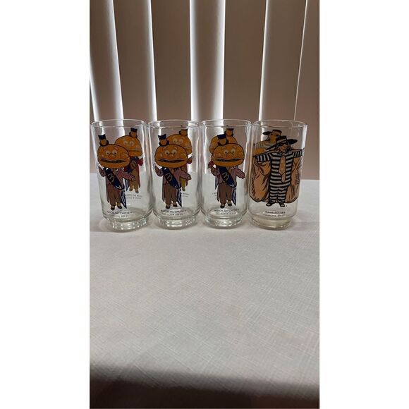 MCDONALDS MAYOR MCCHEESE & HAMBURGLER PROMOTIONAL GLASSES SET OF 4 1970'S - Picture 1 of 6